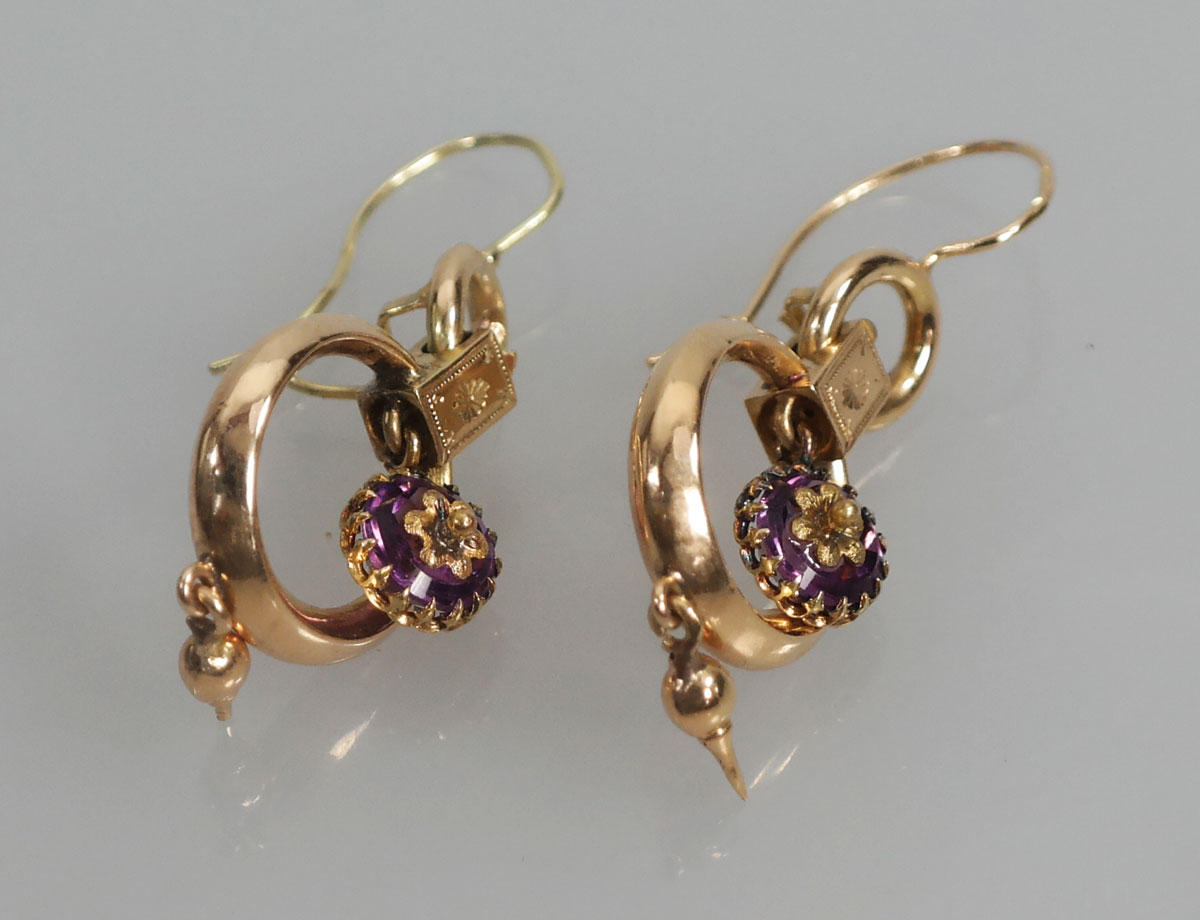 gouden oorbellen met amethist - Antieke Sieraden - &