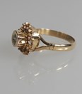 Antieke gouden ring met diamant